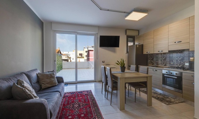 Oristano Apartamento | Apartamento 'Giovanna House' con balcón y Wi-Fi