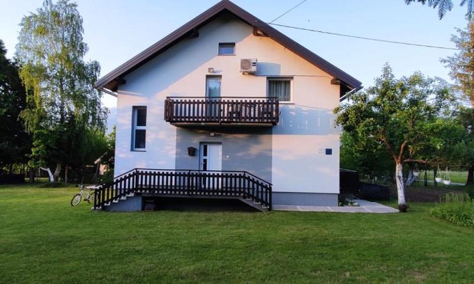 Korenica Apartamento | Apartment Gradina