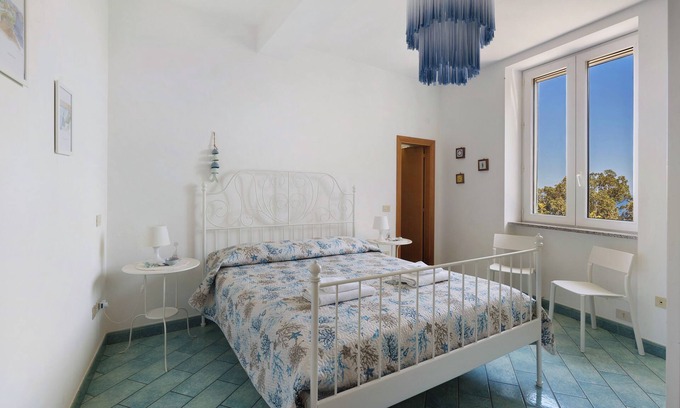 Erchie Apartamento | Apartamento 'Green Amalfi Coast' con vistas al mar, Wi-Fi y aire acondicionado