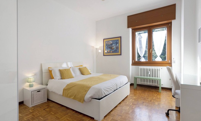 Lampugnano Apartamento | Apartamento 'Green House' con terraza privada, jardín compartido y Wi-Fi