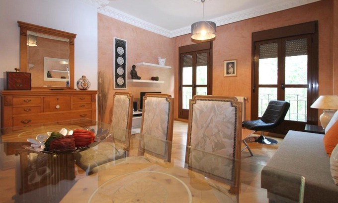 Pacifico Apartamento | Apartment Gutenberg Deco