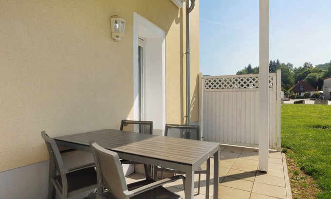 Balve Apartamento | Apartamento 'Halla' con terraza privada, jardín compartido y Wi-Fi