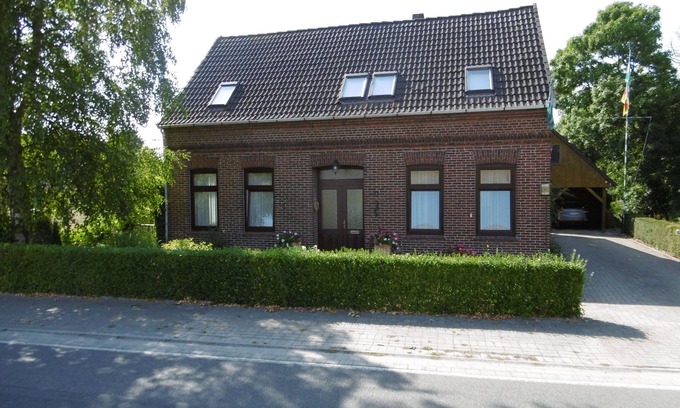 Oberhammelwarden Apartamento | Apartamento - Haus Am Diek - directamente en la ruta ciclista de Weser