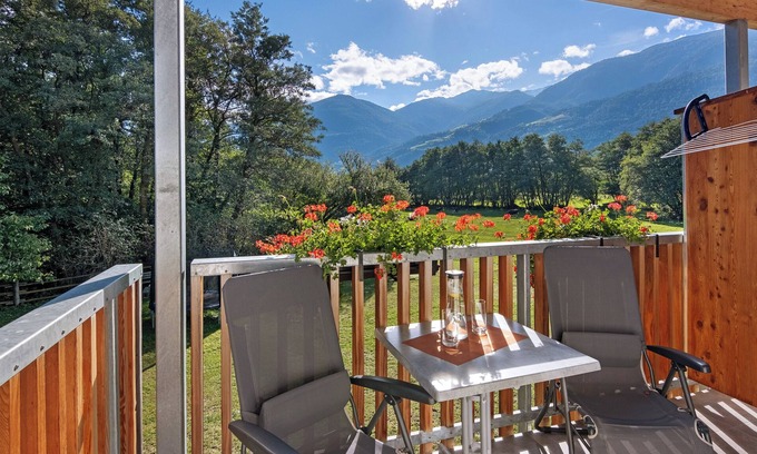Sluderno Apartamento | Apartamento 'Hausergut Pinova' con vistas a la montaña, jardín compartido y Wi-Fi