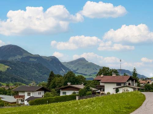 Fieberbrunn Apartamento | Apartment Helga by Interhome