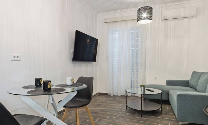 Karpathos Apartamento | Apartamento 'Helios 2' con vistas al mar, Wi-Fi y aire acondicionado