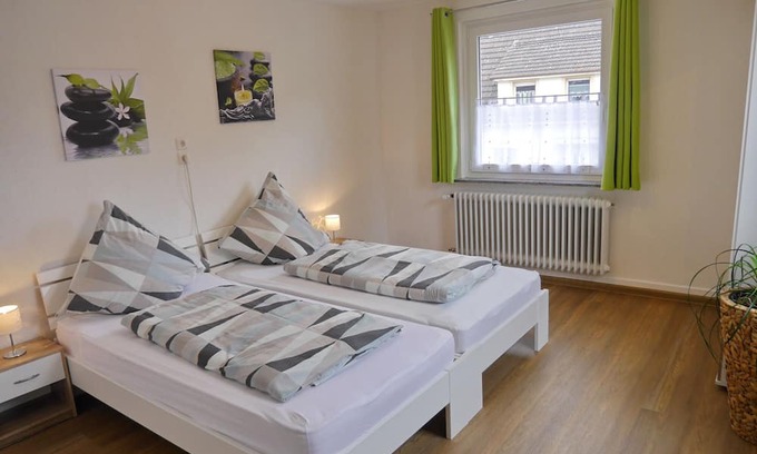 Engen Apartamento | Apartment 'Hewenpanorama 2' with Mountain View, Shared Terrace and Wi-Fi