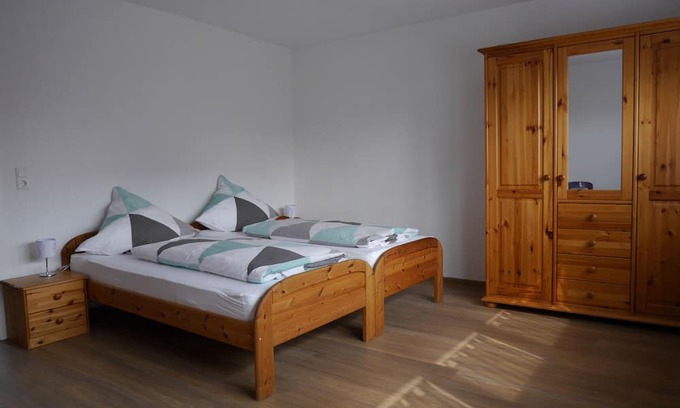 Engen Apartamento | Apartment 'Hewenpanorama 4' with Mountain View, Shared Terrace and Wi-Fi