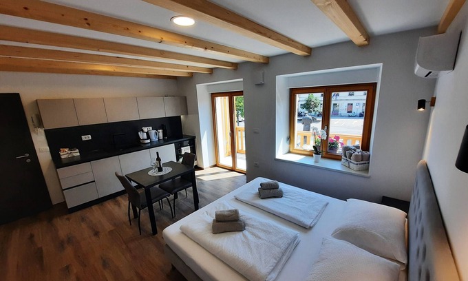 Kobarid Apartamento | El apartamento está situado en el centro de Kobarid.