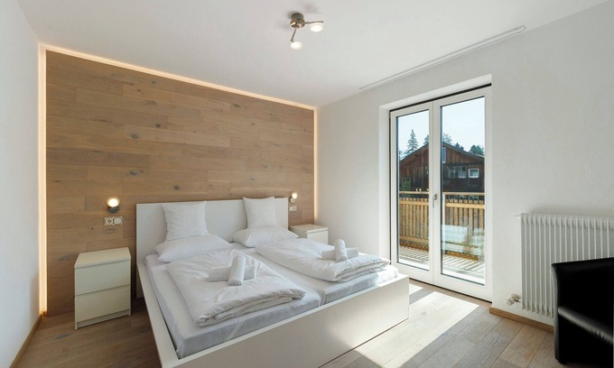 Villabassa Apartamento | Apartamento "Hofer Elisabeth" con vistas a la montaña, wifi, balcón y jardín