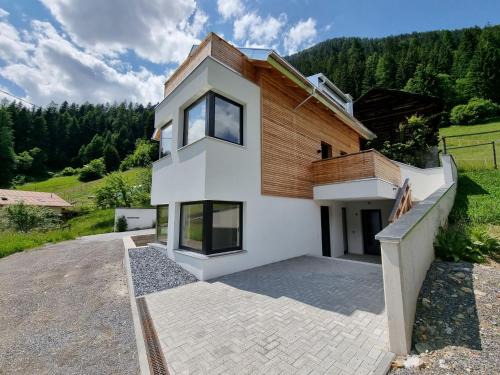 Landeck Apartamento | Apartment Home Dachsbau by Interhome
