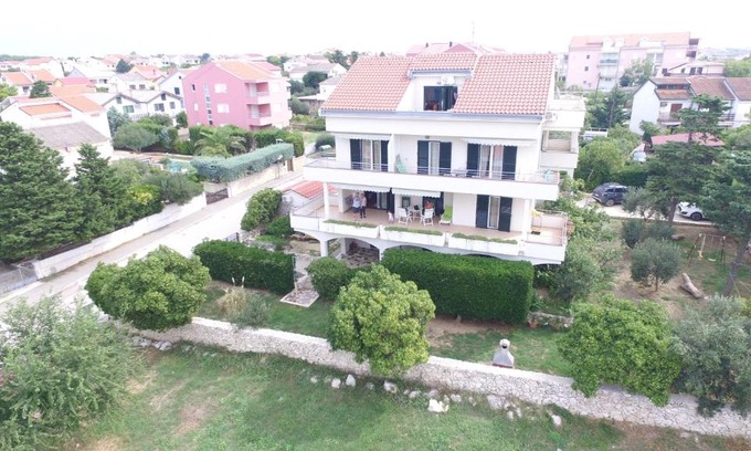 Povljana Apartamento | Apartment House Nono