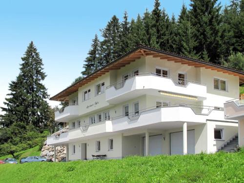 Hainzenberg Apartamento | Apartment Huber-1 by Interhome