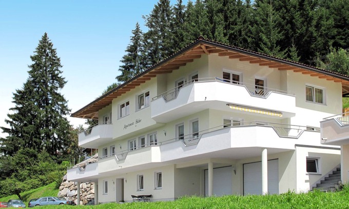 Hainzenberg Apartamento | Apartamento Huber by Interhome