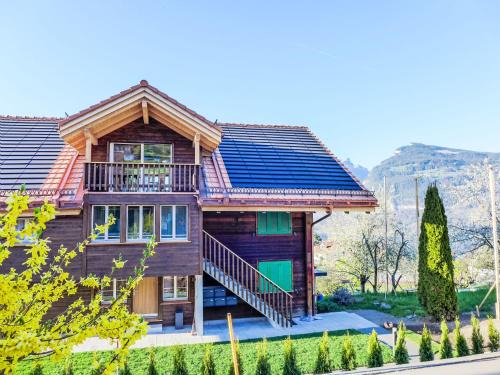 Krattigen Apartamento | Apartment Huus Chloster- Apt Büel by Interhome