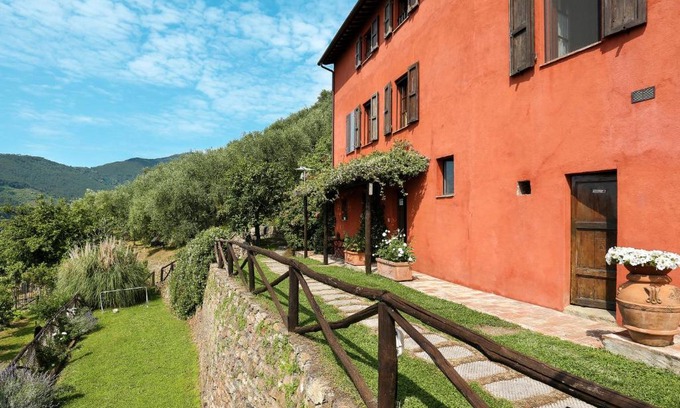 Buti Apartamento | Apartment I Limoni - BUT151 by Interhome