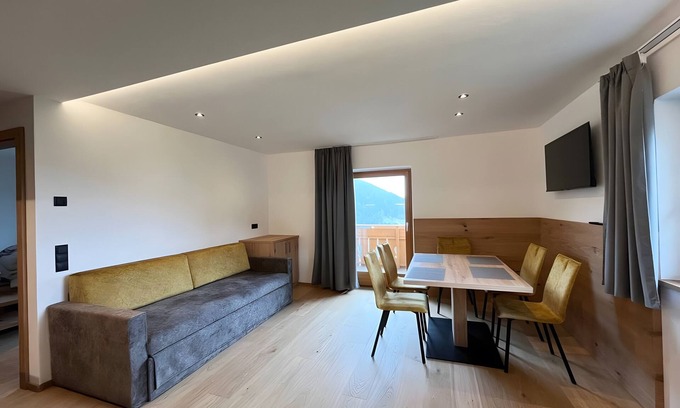 Avelengo Apartamento | Apartamento 'Ifinger' con vistas a la montaña, jardín compartido y Wi-Fi