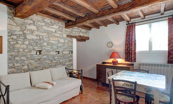 Siglioli Apartamento | Apartamento 'Il piccolo fienile' con piscina compartida, jardín y Wi-Fi