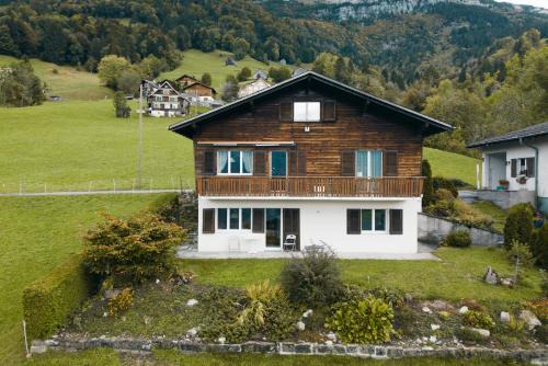 Amden Apartamento | Apartment im Chalet Biodola