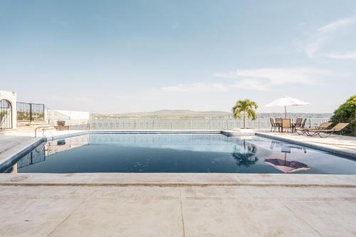 Tequesquitengo Apartamento | Apartment in a lakefront hotel