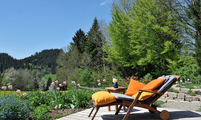 Maierhofen Apartamento | Apartamento en una sola finca con vistas a prados, bosques y naturaleza.