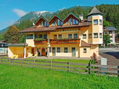 Achenkirch Apartamento | Apartment in Achenkirch with a garden