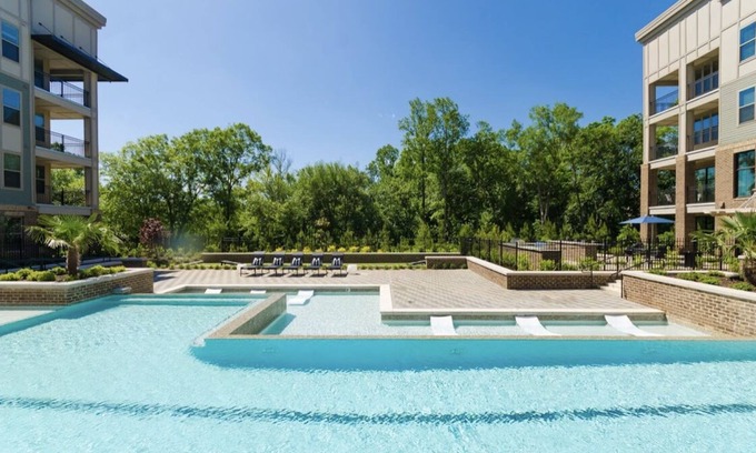 Alpharetta Apartamento | Apartment in Alpharetta with Resort Amenities