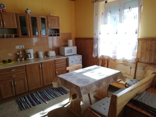 Balatonszemes Apartamento | Apartment in Balatonszemes 38456