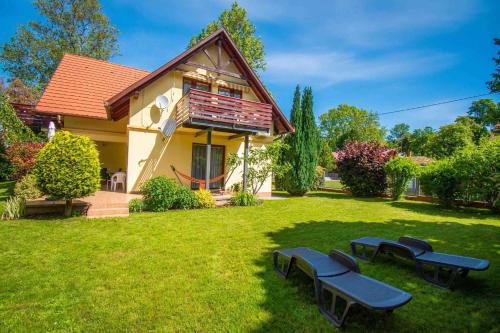 Balatonlelle Apartamento | Apartment in Balatonlelle 19093