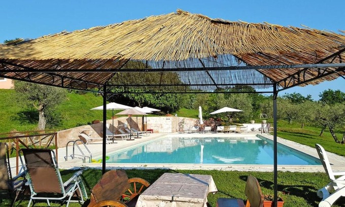 Bolsena Apartamento | Apartment in Bolsena with communal pool