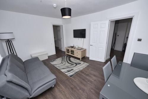 Aylesbury Apartamento | Apartment in Buckinghamshire with Secured Parking