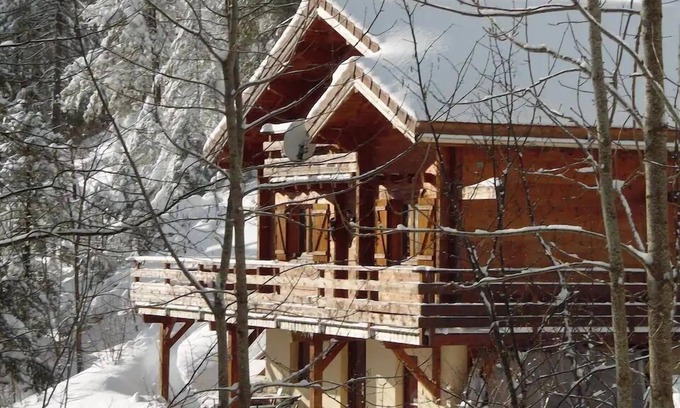 Mijoux Apartamento | Apartment in Chalet Col de la Faucille