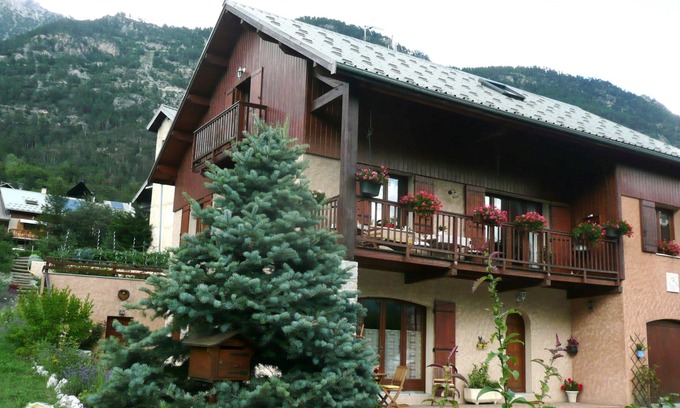 Forville Apartamento | Apartamento en chalet para 4 personas en planta baja con vistas al complejo.