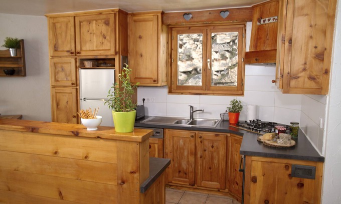 Le Fornet Casa | Apartment in Traditional Chalet les Verdaches in Fornet Val d'isère