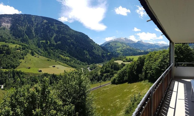 Disentis Apartamento | Apartment in Disentis