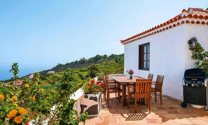 El Tanque Apartamento | Apartment in El Tanque with bubble bath