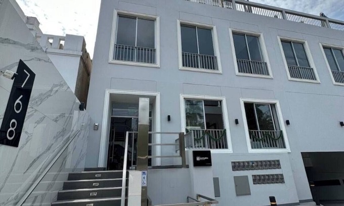 Santa Beatriz Condominio | Departamento frente al Parque de las Aguas