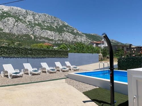 Gata Apartamento | Apartment in Gata with terrace, air conditioning, WiFi, washing machine (4893-1)