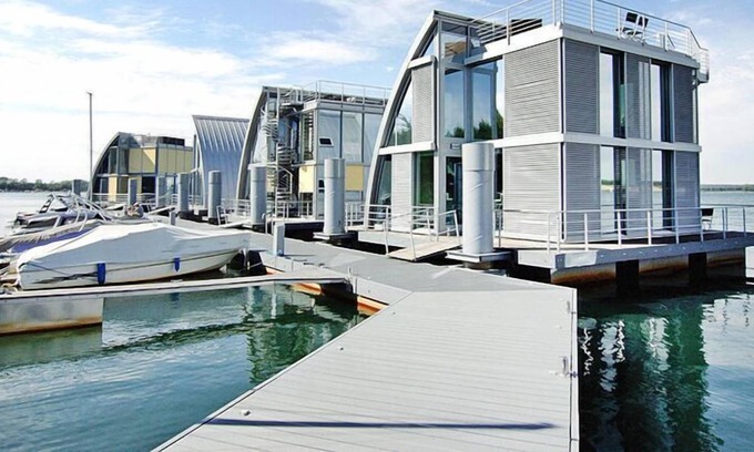 Geierswalde Apartamento | Apartamento en una casa flotante ubicado en el lago Geierswalder See