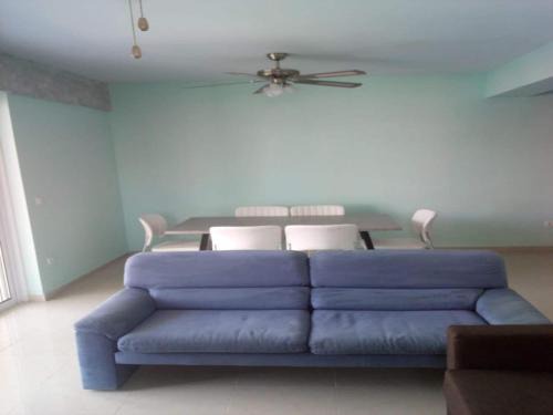 Rafina-Pikermi Apartamento | Apartment in Greece near the Sea with Garden