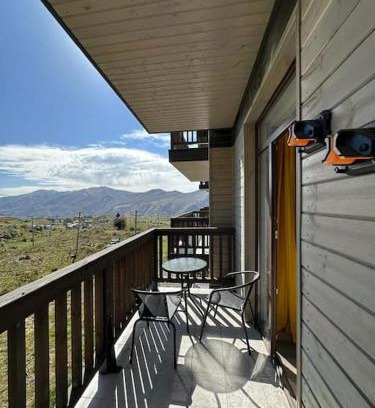 Kazbegi Apartamento | Apartment in Gudauri at Hotel Qumli