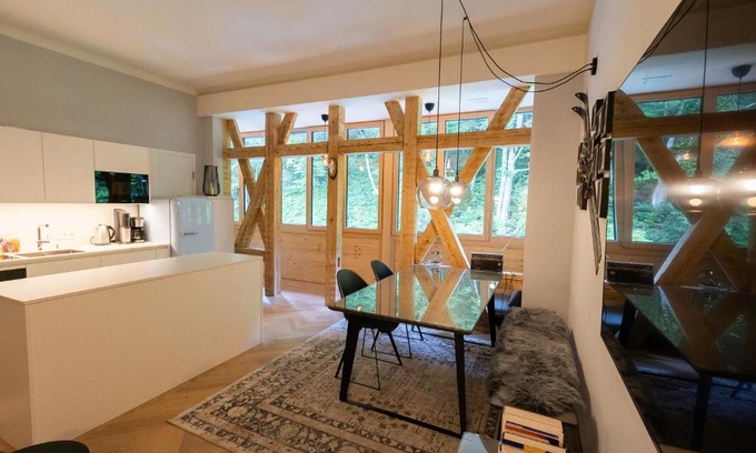 Muhldorf Apartamento | Apartment in historischer Villa mit Parkplatz