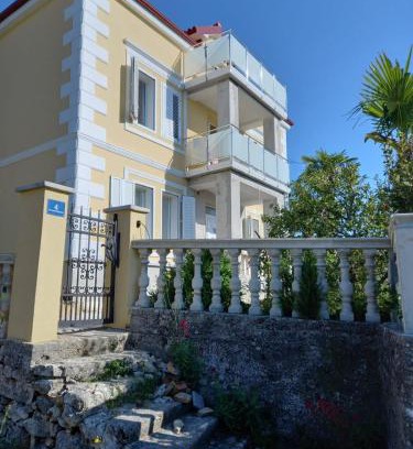 Ika Apartamento | Apartment in Ika with sea view, balcony, air conditioning, WiFi 5025-2