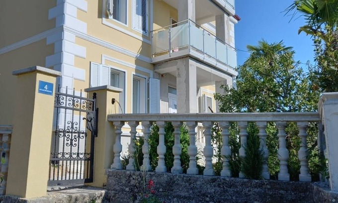 Ika Apartamento | Apartamento en Ika con Seaview, Balcón, Acondicionador, WIFI (5025-2)