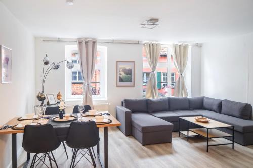 Altstadt Apartamento | Apartment in Lüneburg, 2 Zimmer, Küche, 80 qm