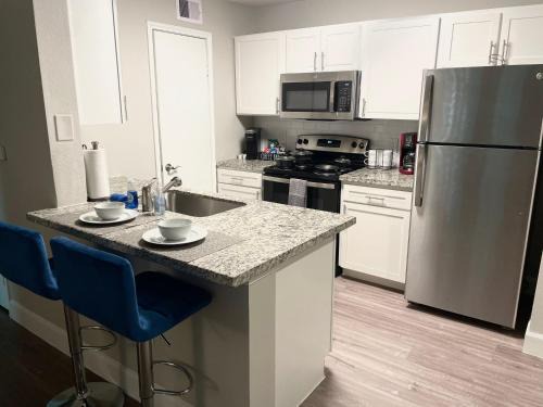 Astrodome Apartamento | Apartment in Medical Center near NRG Free Parking
