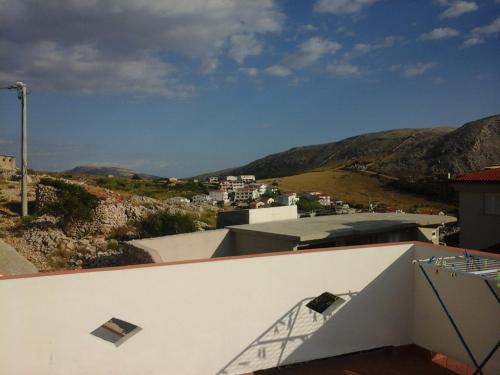 Metajna Apartamento | Apartment in Metajna with sea view, balcony, air conditioning, WiFi (4890-1)