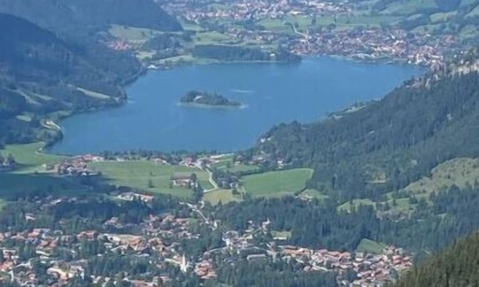 Miesbach Apartamento | Apartment in Miesbach with views