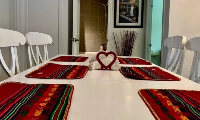 Longueuil Apartamento | Apartment in Montreal Close to Downtown