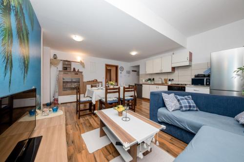 Mundanije Apartamento | Apartment in Mundanije with Seaview, Terrace, Air condition, WIFI (3748-2)